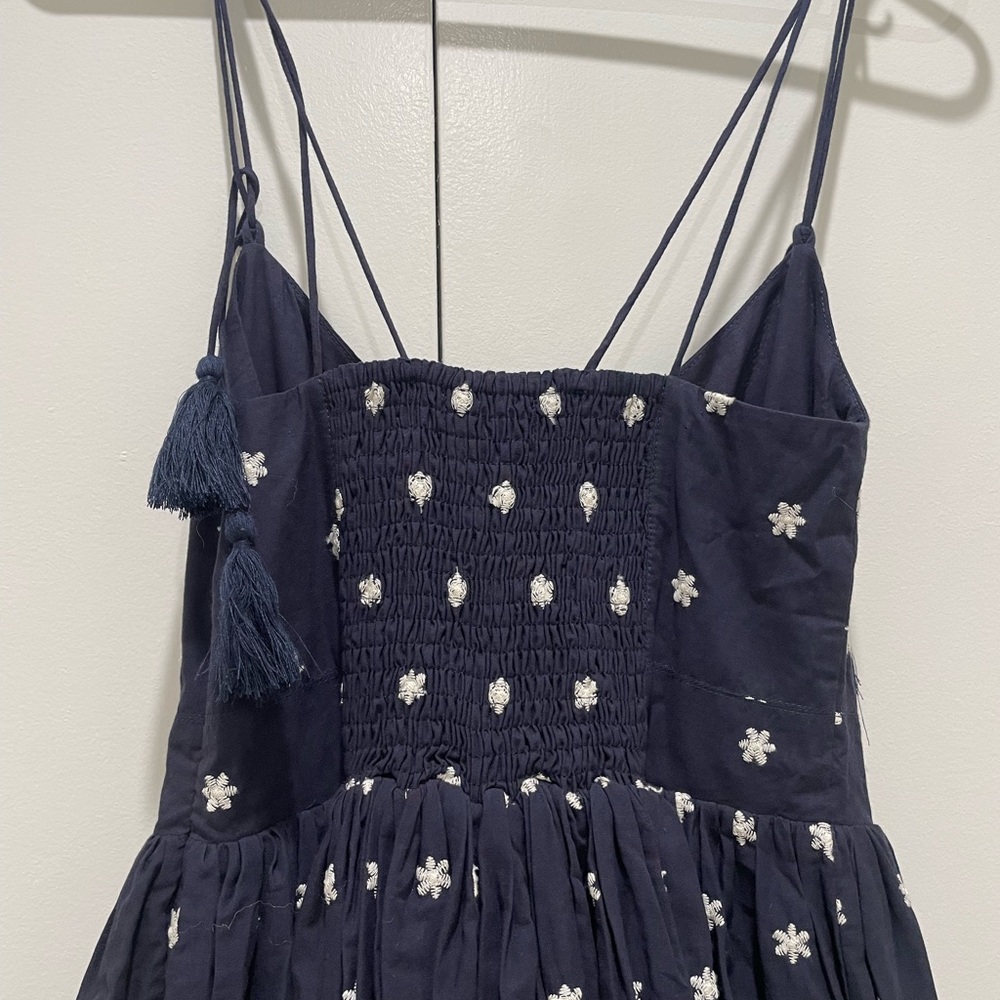 En Saison Navy Blue Star Midi Dress with White Embroidered Hem - Picture 12 of 12